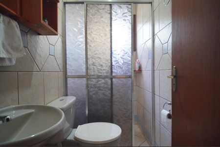 Casa à venda com 303m², 2 quartos e 2 vagasBanheiro