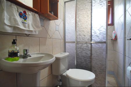 Casa à venda com 303m², 2 quartos e 2 vagasBanheiro