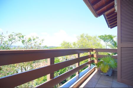 Casa à venda com 303m², 2 quartos e 2 vagasvaranda da Suíte 2