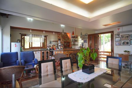 Casa à venda com 303m², 2 quartos e 2 vagasEspaço Gourmet