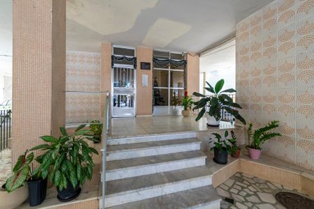 Apartamento à venda com 60m², 2 quartos e sem vagaÁrea comum - Hall da entrada