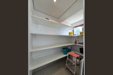 Apartamento para alugar com 178m², 3 quartos e 2 vagasÁrea de Serviço