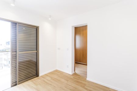 Apartamento para alugar com 178m², 3 quartos e 2 vagas Apartamento para alugar com 178m², 3 quartos e 2 vagasSuíte 1