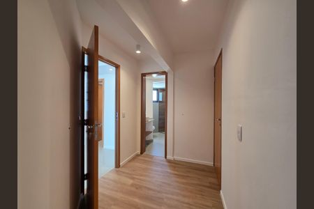 Apartamento para alugar com 178m², 3 quartos e 2 vagasCorredor