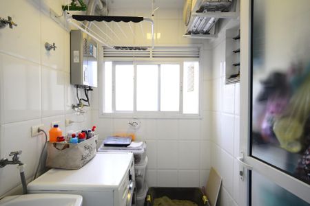 Apartamento à venda com 73m², 1 quarto e 2 vagas Apartamento à venda com 73m², 1 quarto e 2 vagasÁrea de Serviço