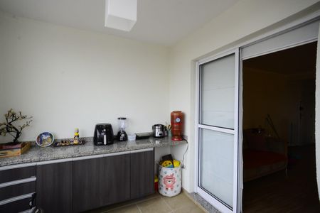 Apartamento à venda com 73m², 1 quarto e 2 vagas Apartamento à venda com 73m², 1 quarto e 2 vagasVaranda