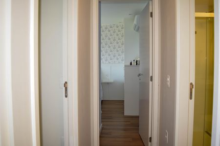 Apartamento à venda com 65m², 2 quartos e 1 vagaCorredor