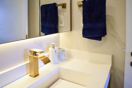 Apartamento à venda com 65m², 2 quartos e 1 vagaBanheiro Suite