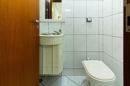 Casa à venda com 120m², 4 quartos e 1 vagaBanheiro da Suíte