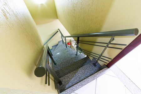 Casa à venda com 120m², 4 quartos e 1 vagaEscada