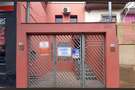 Casa à venda com 120m², 4 quartos e 1 vagaFachada + Plaquinha