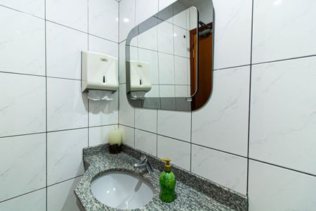 Lavabo 2 de casa à venda com 4 quartos, 120m² em Lapa, São Paulo