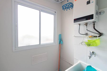 Apartamento para alugar com 43m², 2 quartos e 1 vaga Apartamento para alugar com 43m², 2 quartos e 1 vagaÁrea de Serviço