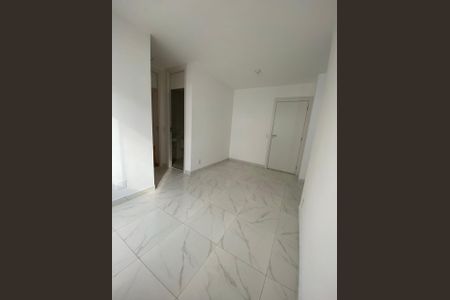 Sala de apartamento para alugar com 2 quartos, 45m² em Neves, São Gonçalo