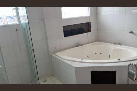 Casa à venda com 3 quartos, 259m² em Nova Petrópolis, São Bernardo do Campo