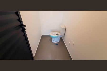 Casa à venda com 152m², 3 quartos e 4 vagasBanheiro da Garagem