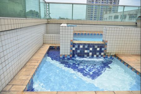 Apartamento para alugar com 82m², 2 quartos e 2 vagasÁrea comum - Piscina