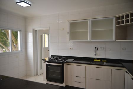 Apartamento para alugar com 82m², 2 quartos e 2 vagasCozinha