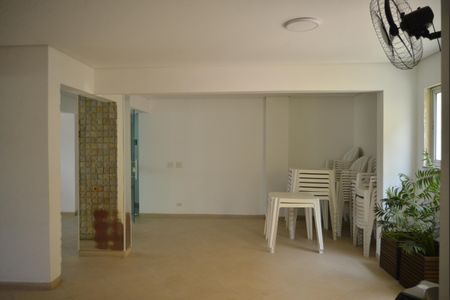 Apartamento para alugar com 82m², 2 quartos e 2 vagasÁrea comum - Salão de festas