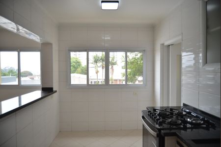 Apartamento para alugar com 82m², 2 quartos e 2 vagasCozinha