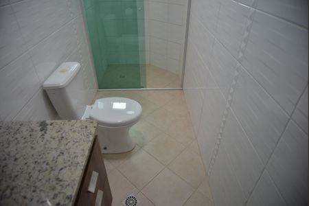 Apartamento para alugar com 82m², 2 quartos e 2 vagasBanheiro Social