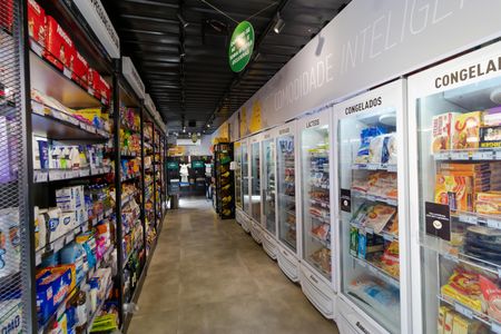 Apartamento à venda com 57m², 2 quartos e 1 vaga Apartamento à venda com 57m², 2 quartos e 1 vagaÁrea comum - Mini mercado