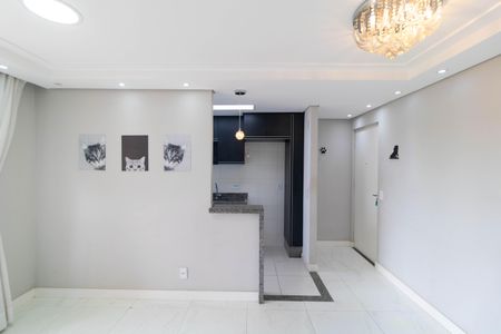 Apartamento à venda com 57m², 2 quartos e 1 vaga Apartamento à venda com 57m², 2 quartos e 1 vagaSalas