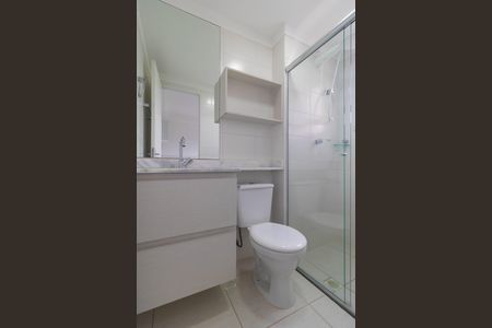 Apartamento à venda com 57m², 2 quartos e 1 vaga Apartamento à venda com 57m², 2 quartos e 1 vagaBanheiro da Suíte 01