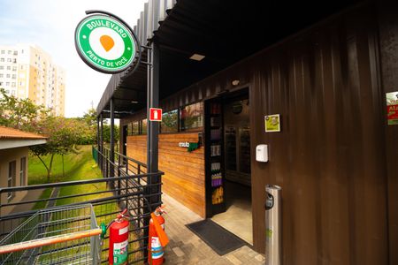 Apartamento à venda com 57m², 2 quartos e 1 vaga Apartamento à venda com 57m², 2 quartos e 1 vagaÁrea comum - Mini mercado