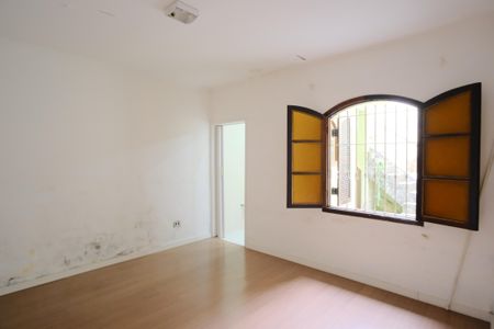 Casa à venda com 288m², 5 quartos e 2 vagasSuíte da Edícula