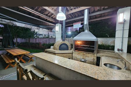 Apartamento para alugar com 95m², 2 quartos e 1 vagaÁrea comum - Churrasqueira