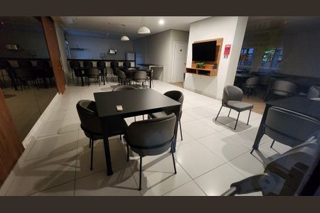 Apartamento para alugar com 95m², 2 quartos e 1 vagaÁrea comum - Salão de festas