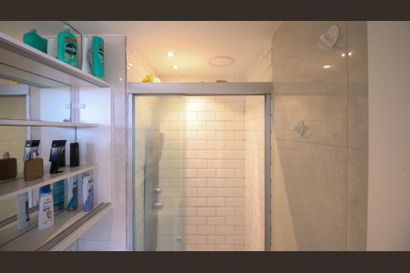 Apartamento à venda com 45m², 2 quartos e 1 vagaBanheiro