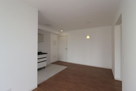 Sala de apartamento para alugar com 2 quartos, 47m² em Campestre, Santo André