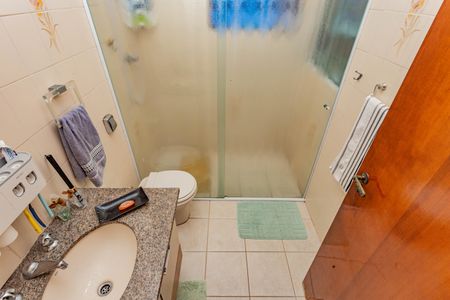 Casa à venda com 230m², 4 quartos e 2 vagas Casa à venda com 230m², 4 quartos e 2 vagasBanheiro da Suíte