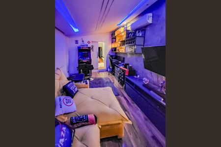 Casa à venda com 230m², 4 quartos e 2 vagas Casa à venda com 230m², 4 quartos e 2 vagasQuarto 1