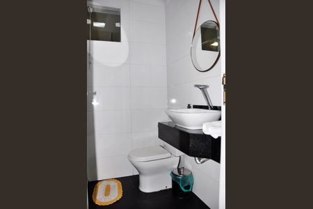 Apartamento para alugar com 78m², 2 quartos e 1 vagaDetalhe - Banheiro Social