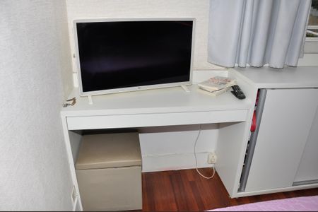 Apartamento para alugar com 78m², 2 quartos e 1 vagaDetalhe - Quarto 01 com Suíte