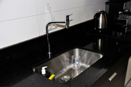 Apartamento para alugar com 78m², 2 quartos e 1 vagaDetalhe - Cozinha Americana