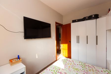 Apartamento à venda com 68m², 2 quartos e 1 vaga
