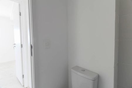 Apartamento à venda com 64m², 2 quartos e 1 vaga Apartamento à venda com 64m², 2 quartos e 1 vagaBanheiro