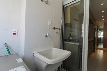 Apartamento à venda com 64m², 2 quartos e 1 vagaÁrea de Serviço