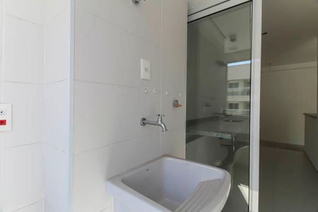 Apartamento à venda com 64m², 2 quartos e 1 vagaÁrea de Serviço