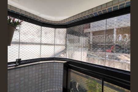 Apartamento à venda com 134m², 4 quartos e 2 vagasVaranda da Suíte 2