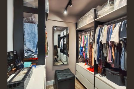 Apartamento à venda com 134m², 4 quartos e 2 vagasQuarto 2