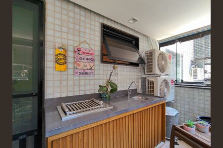 Apartamento à venda com 134m², 4 quartos e 2 vagasVaranda da Sala