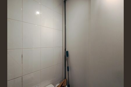 Apartamento à venda com 134m², 4 quartos e 2 vagasBanheiro de serviço