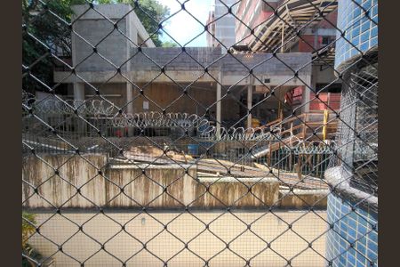 Apartamento à venda com 134m², 4 quartos e 2 vagasVista da Suíte 1