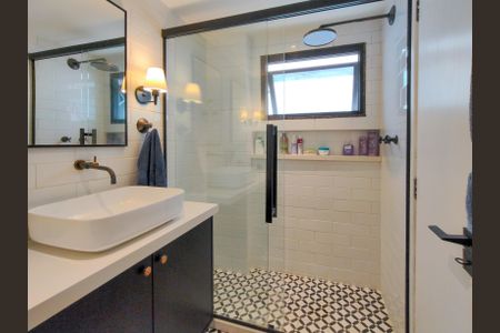 Apartamento à venda com 134m², 4 quartos e 2 vagasBanheiro da Suíte 2