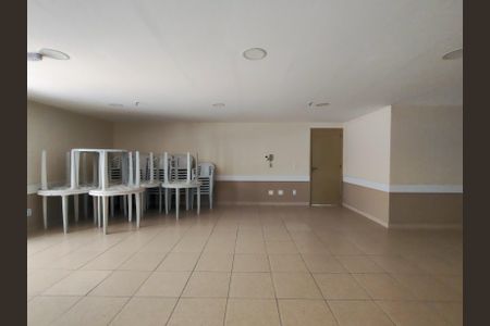 Apartamento à venda com 134m², 4 quartos e 2 vagasÁrea comum - Salão de festas